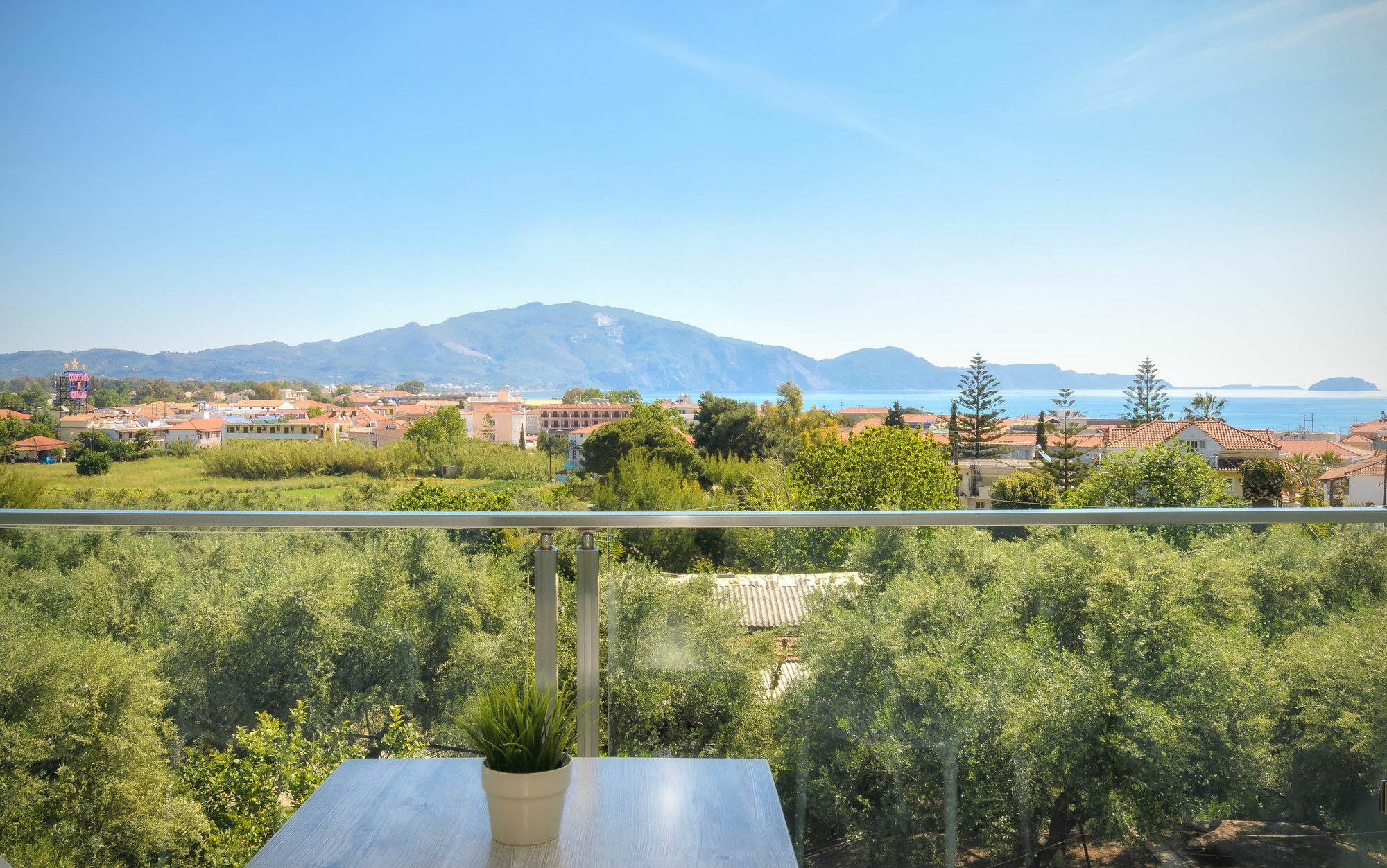 Litore Luxury Living Hotel